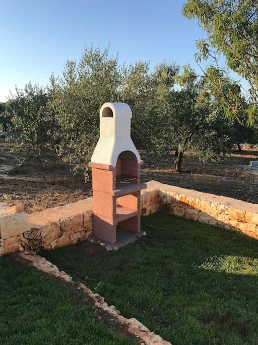 Villa Dominique Relax A Pochi Kilometri Dal Mare Carovigno Exterior foto